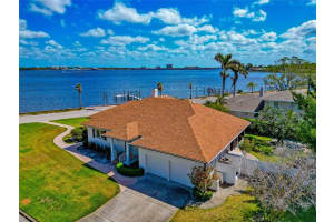 2305 Riverview Blvd, BRADENTON