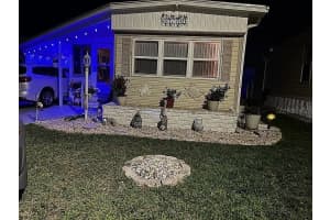 2094 Detroiter St, SARASOTA