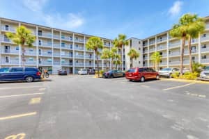 3204 Lake Bayshore Dr #407, BRADENTON