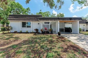 1520 Lakeside Way #147, SARASOTA
