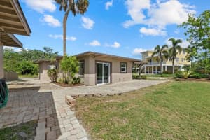 6718 68th Ave E, BRADENTON
