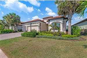 7044 Whittlebury Trl, BRADENTON