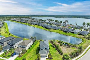 5583 Summit Gln, BRADENTON