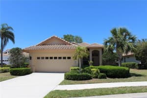 3835 Alamanda Dr, SARASOTA