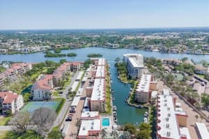 1250 N Portofino Dr #304, SARASOTA