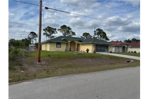 1127 Foggia St E, LEHIGH ACRES
