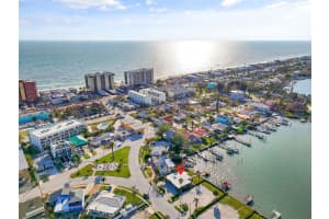 15305 Harbor Dr, MADEIRA BEACH 15305 Harbor Dr, MADEIRA BEACH