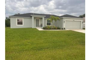 7089 Plantation St, ENGLEWOOD
