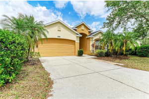 6546 Blue Grosbeak Cir, LAKEWOOD RANCH