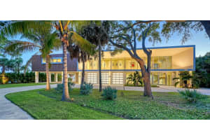 4123 Bay Shore Rd, SARASOTA