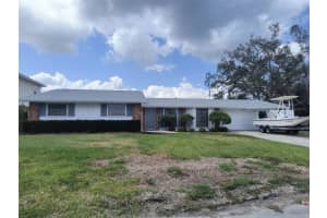 4411 Dolphin Ln, PALMETTO