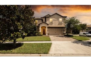 1450 Rolling Fairway Dr, DAVENPORT