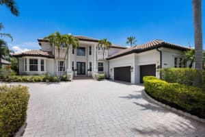 6919 Westchester Cir, LAKEWOOD RANCH