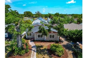 2620 8th Ave N, ST PETERSBURG