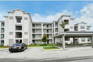 12180 Wellen Golf St #405, VENICE