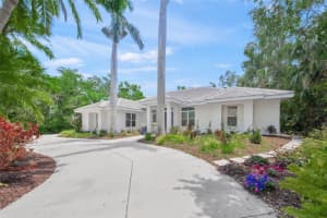 924 Indian Beach Dr, SARASOTA