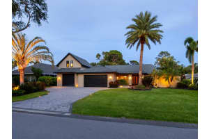 3905 Country View Dr, SARASOTA
