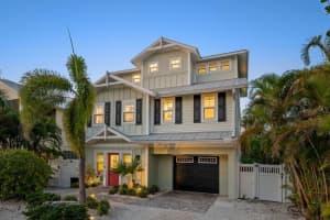 704 Gladiolus St, ANNA MARIA