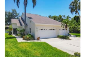 6222 Country Club Way, SARASOTA