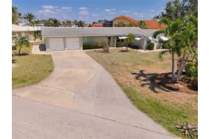135 Gulfview Rd, PUNTA GORDA