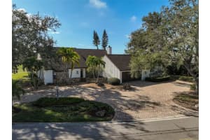 3970 Prairie Dunes Dr, SARASOTA