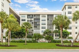 1000 Benjamin Franklin Dr #205, SARASOTA