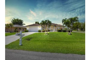 3616 Se 8th Pl, CAPE CORAL