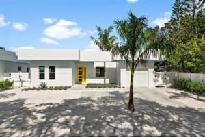 2375 Waldemere St, SARASOTA