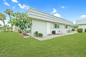 202 Bedford Trl #120, SUN CITY CENTER