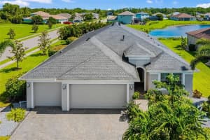650 Rosemary Cir, BRADENTON