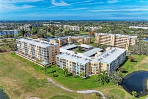 4480 Fairways Blvd #109, BRADENTON