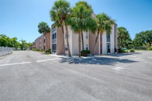 519 Albee Farm Rd #212, VENICE