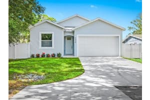 2420 Valentine St, SARASOTA