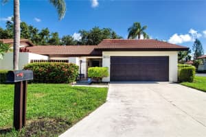 3615 Puerta Ct #8516, SARASOTA