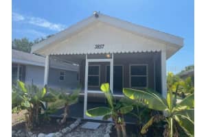 3857 Almond Ave, SARASOTA