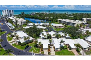 119 Whispering Sands Cir #v36, SARASOTA