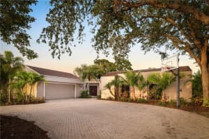 3658 Torrey Pines Way, SARASOTA