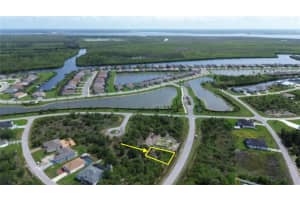 8087 Caroline Dr, PORT CHARLOTTE