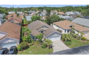 4330 Beekman Pl #103, SARASOTA