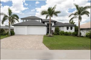 1732 Se 40th Ter, CAPE CORAL