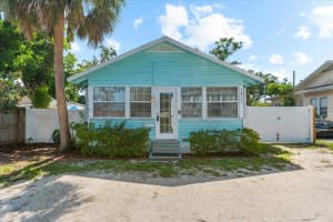 1911 26th St W, BRADENTON