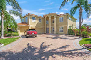 8323 Barton Farms Blvd, SARASOTA