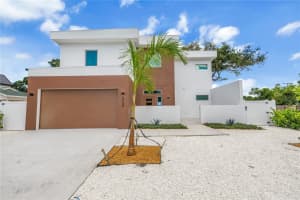 2065 Goldenrod St, SARASOTA