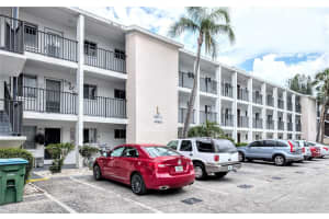 2075 Canal Dr #l36, BRADENTON
