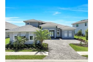 15322 Turin Dr, NAPLES