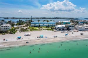 1007 Gulf Dr N #203, BRADENTON BEACH