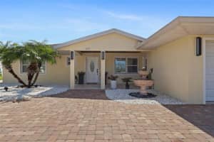 6917 22nd St W, BRADENTON