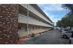 3755 S School Ave #42, SARASOTA