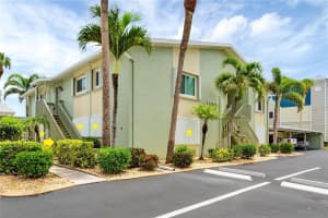 1409 Se 46th Ln #105, CAPE CORAL