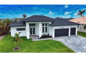 266 W Pine Valley Ln, ROTONDA WEST 266 W Pine Valley Ln, ROTONDA WEST